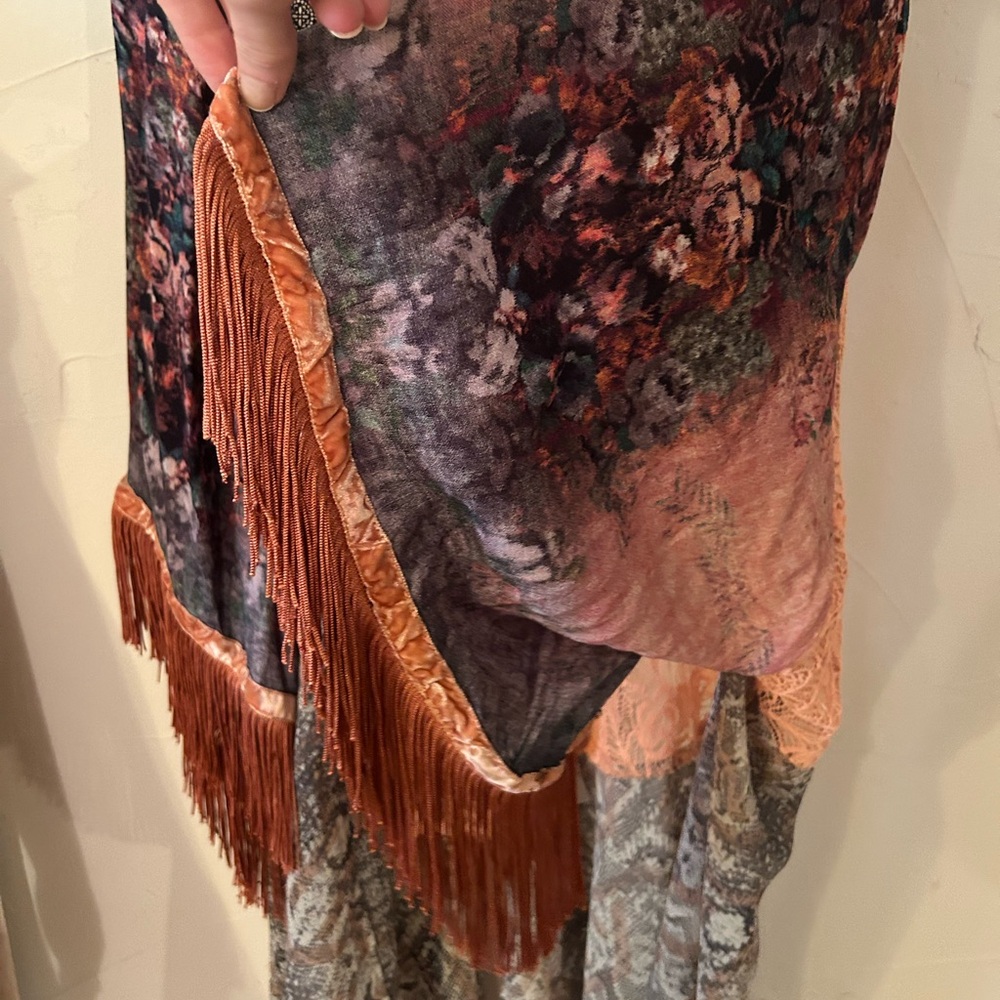 Ivy Jane Women’s Size Large Multicolor Pink Floral Long Cardigan Fringe Top - Picture 9 of 11